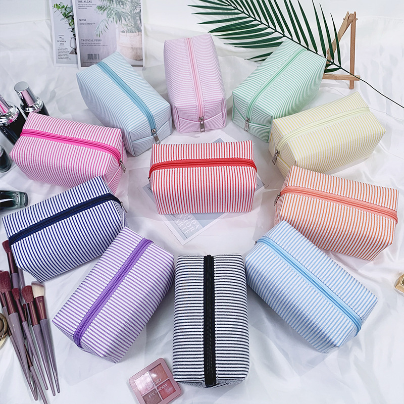 Cross-Border Best-Selling Striped Seersucker Makeup Bag, Indian Mississippi Style Compact Portable Toiletry Bag, Storage Bag