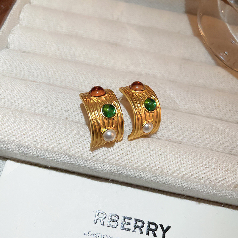 Retro C Shape Copper Irregular Plating Artificial Pearls Earrings Ear Studs 1 Pair