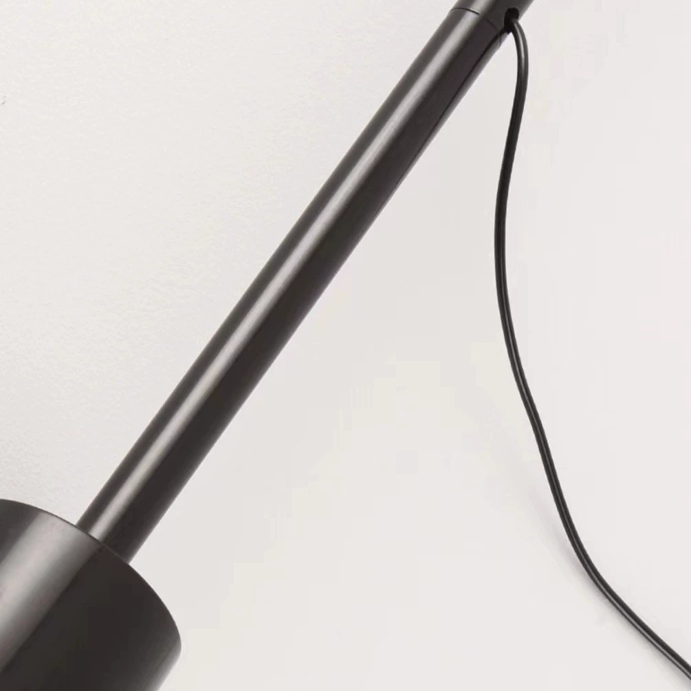 LED минималистичная напольная лампа для гостиной и кровати, современная и минималистичная настольная лампа, диван, свет
