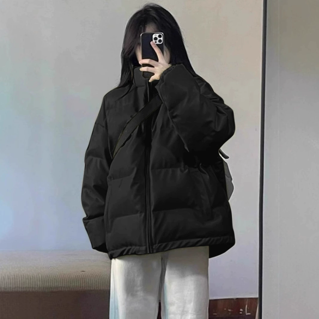 Женская чёрная хлопковая куртка в американском стиле, зима 2025, новая популярная стеганая тёплая короткая хлопковая куртка, утолщённая верхняя одежда.