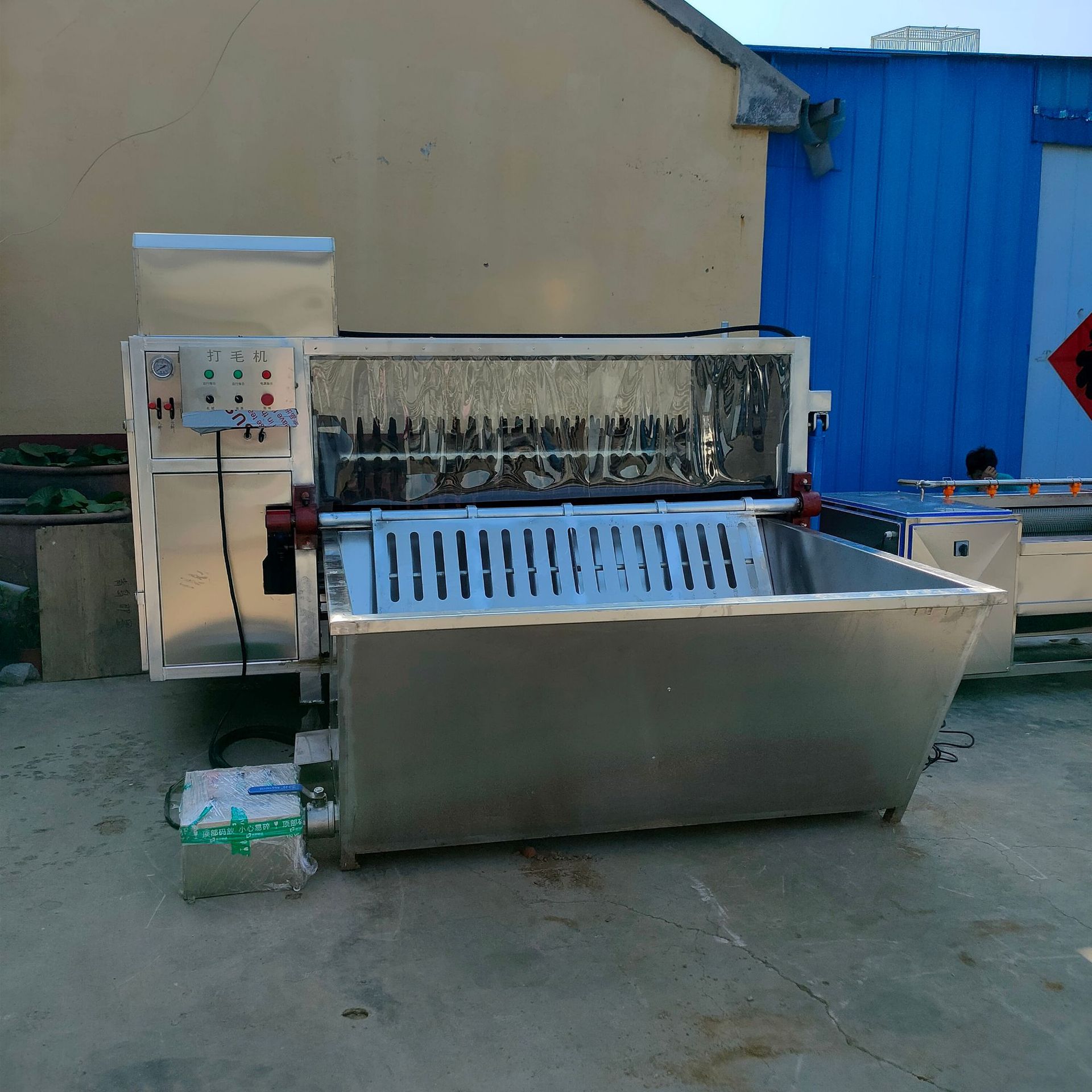 新疆羊脱毛机源头厂家 大中型整羊脱毛机 立式羊脱毛机包邮