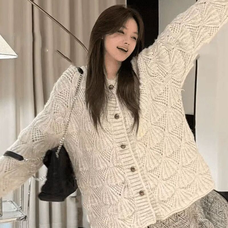 Women's Autumn Suit Korean Style Hollow Shell Design Lazy Style Sweater Women's Autumn and Winter Loose Knitted Jacket Women's Autumn Suit Korean Style Hollow Shell Design Lazy Style Sweater Women's Autumn and Winter Loose Knitted Jacket