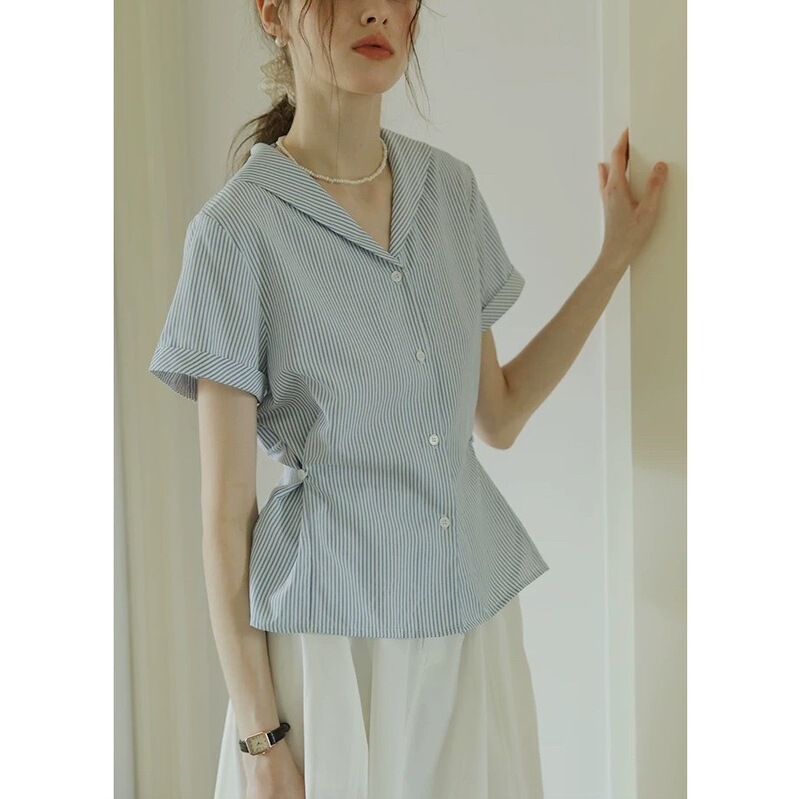 Spring French-Style Commuter Navy Collar Blue Striped Short-Sleeve Shirt for Women, Summer College Style, Age-Reducing and Slimming Top