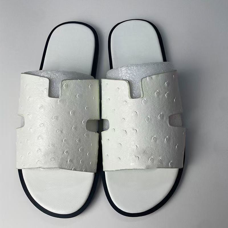 White ostrich pattern