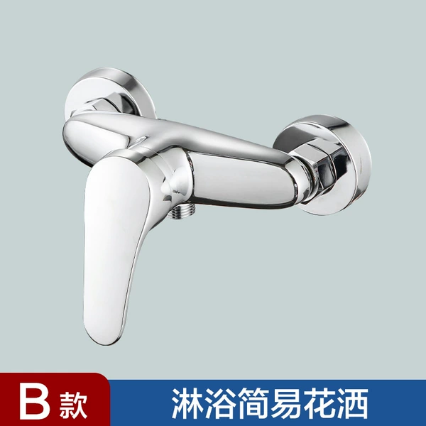 Concealed copper shower faucet with outlet facing downward (Sello)