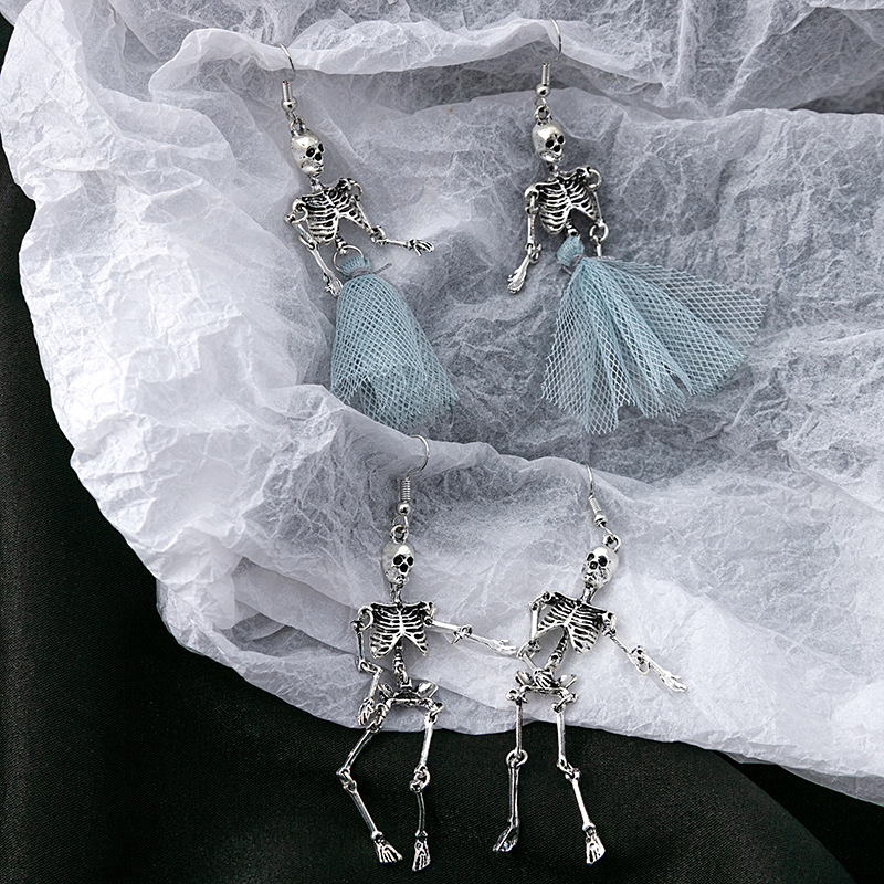 12g Weight Gold Plated Plating Material 1 Pair Halloween Classic Style Solid Color Plating Alloy Drop Earrings