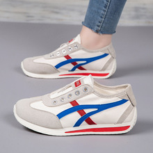 2025新款秋季一脚蹬小白鞋透气百搭休闲德训鞋软底不累脚阿甘鞋女