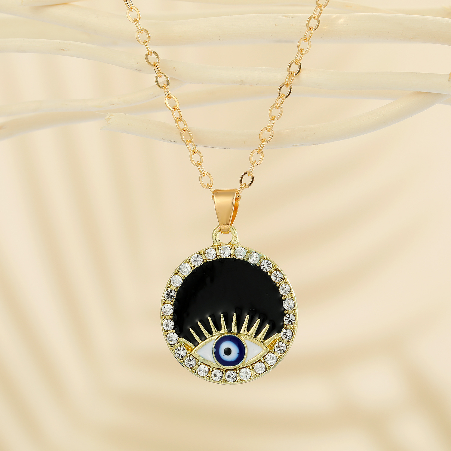 Europe and America Cross Border New Accessories Personality Fashion Black and White Eyelash Eyes Dia