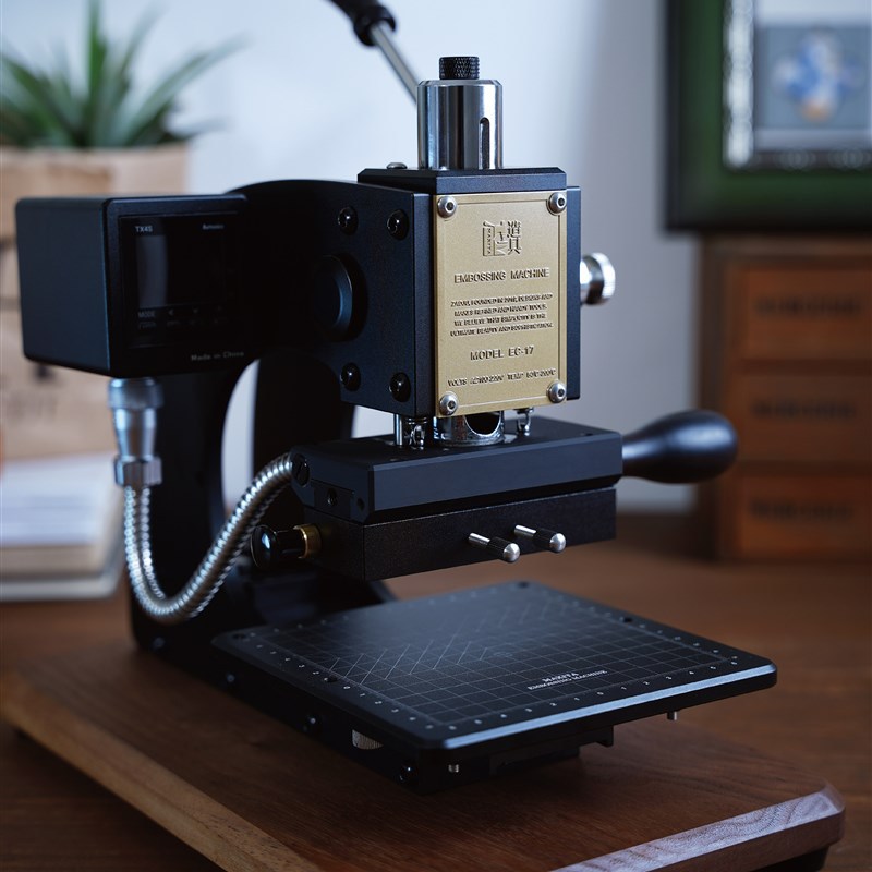 造具MAXITAEC-17 烫金机logoG模压印名片皮革包装压痕机手工皮