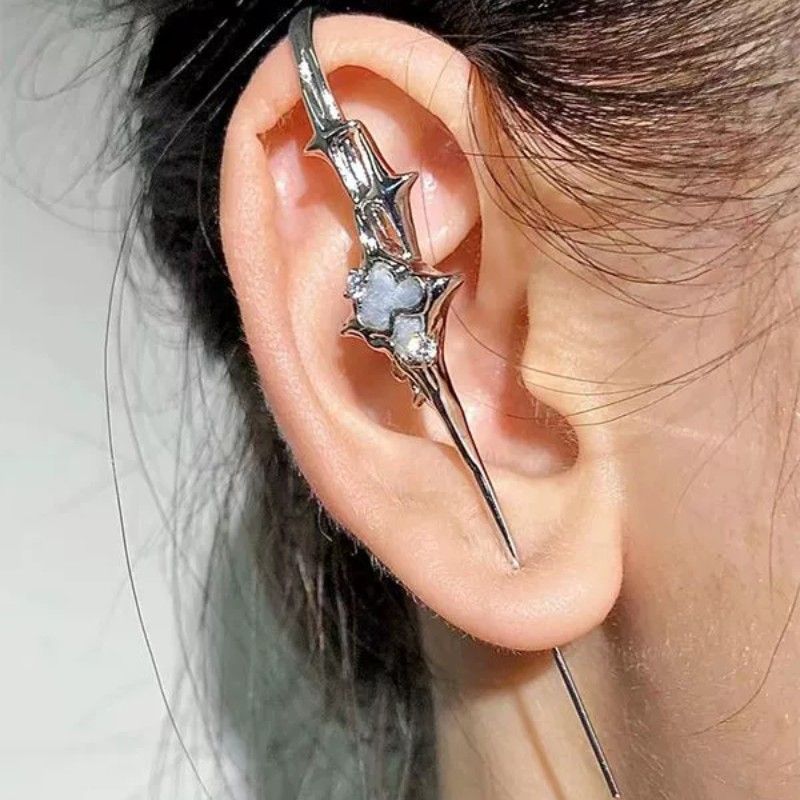 アクセサリー BAR Jewellery Fiocco Pierced Earring Daith Earring Clicker Baguette Crystal Ring Hoop Ear