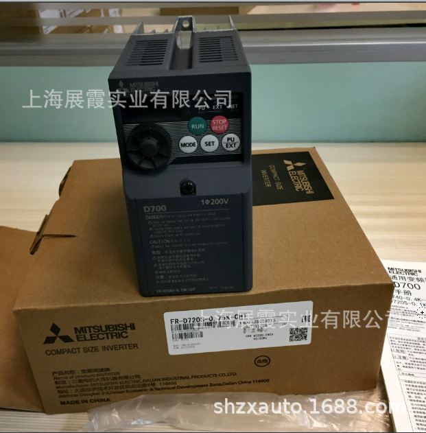 FR-D720S-0.75K-CHT 三菱变频调速器单相