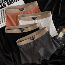 ���������b�����ރ�ɫ��ʿ��ѝ�������͸�����mƽ�����������Ľ�