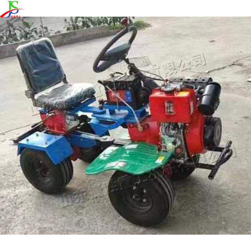 Máquina de llenado de arena de cuarzo césped artificial máquina de llenado de arena de hierba y peinado máquina todo en uno