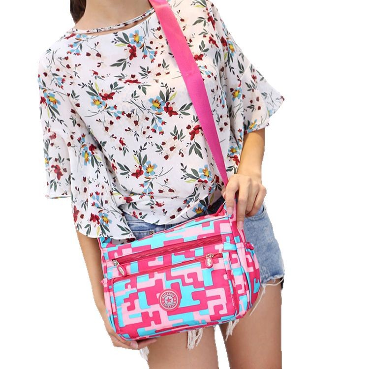 Bolso Bandolera de Tela Oxford con Cierre de Cremallera