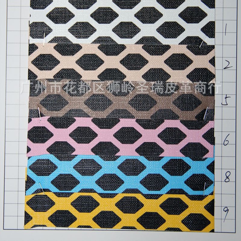 厂家直销批发人造革 PVC格仔纹箱包皮革 装饰革 SR-1543