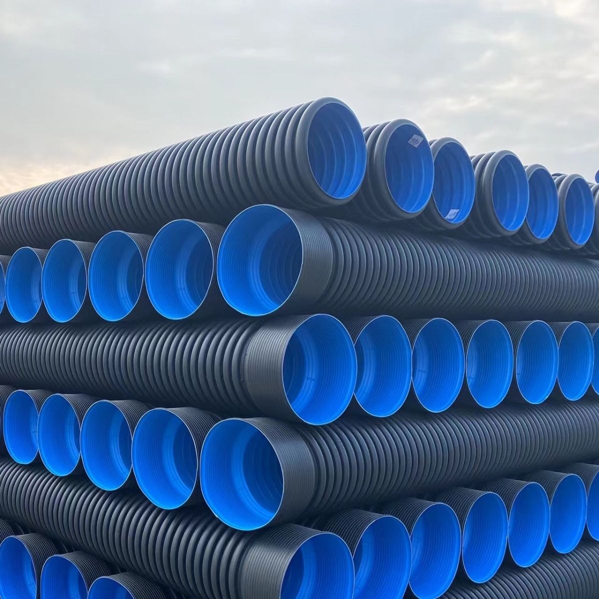 HDPE双壁波纹管大口径钢带管克拉管中空壁缠绕管内肋增强管螺旋管