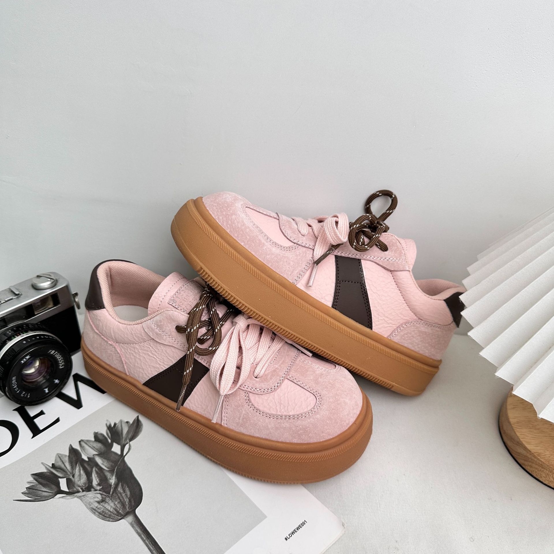 XY-A500 zapatos de deporte de plataforma alta zapatos de mujer 2025 primavera nuevo estilo Cabi Bala cabeza cuadrada zapatos de mujer casuales de nicho