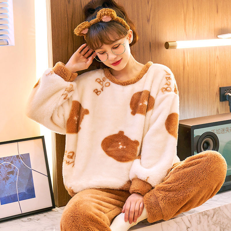 Pijamas de invierno de mujeres de invierno grueso con ropa de franela de terciopelo otoño y invierno de mediana edad Coral Pijamas damas de primavera y otoño