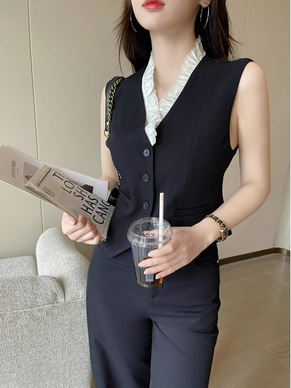 黑撞色V领花边无袖马甲女早秋2025国风马甲法式高级修身气质上衣|undefined