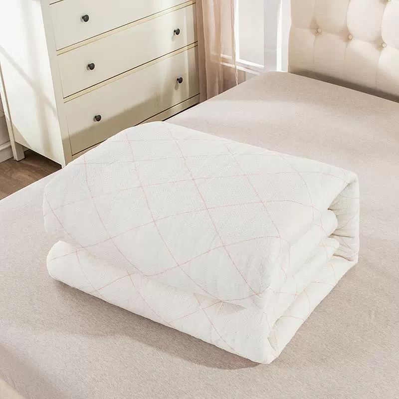 Duvet for elementary school students, cotton winter warm mattress, bedding