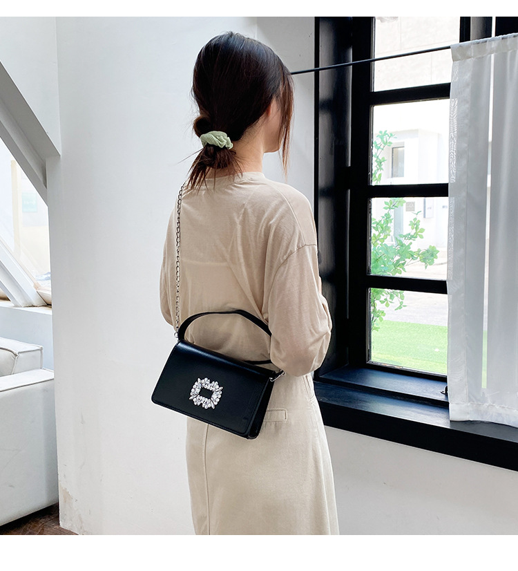 2023 Borsa a tracolla a tracolla con diamante appiccicoso versatile di nuova moda Borsa a tracolla da donna piccola borsa quadrata Produttore Borse da donna all'ingrosso_voghion.com