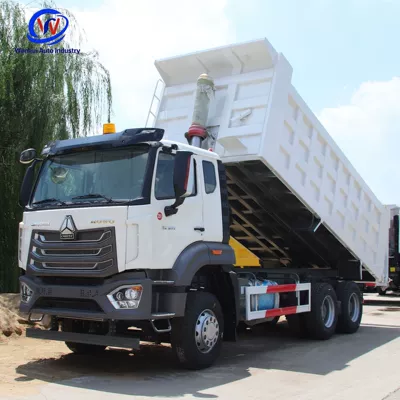 HOWONX371, a 6x4 dump truck with a 6-horsepower engine and a European standard II mechanical pump, is a heavy-duty dump truck specifically designed for use in African mines