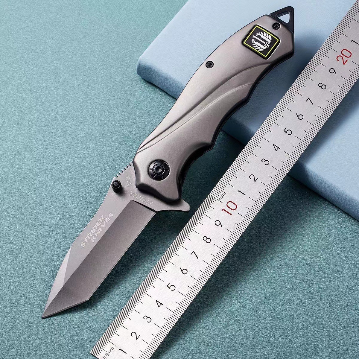 厂家供应不锈钢户外折叠刀高硬度野营求生随身小刀生存工具刀