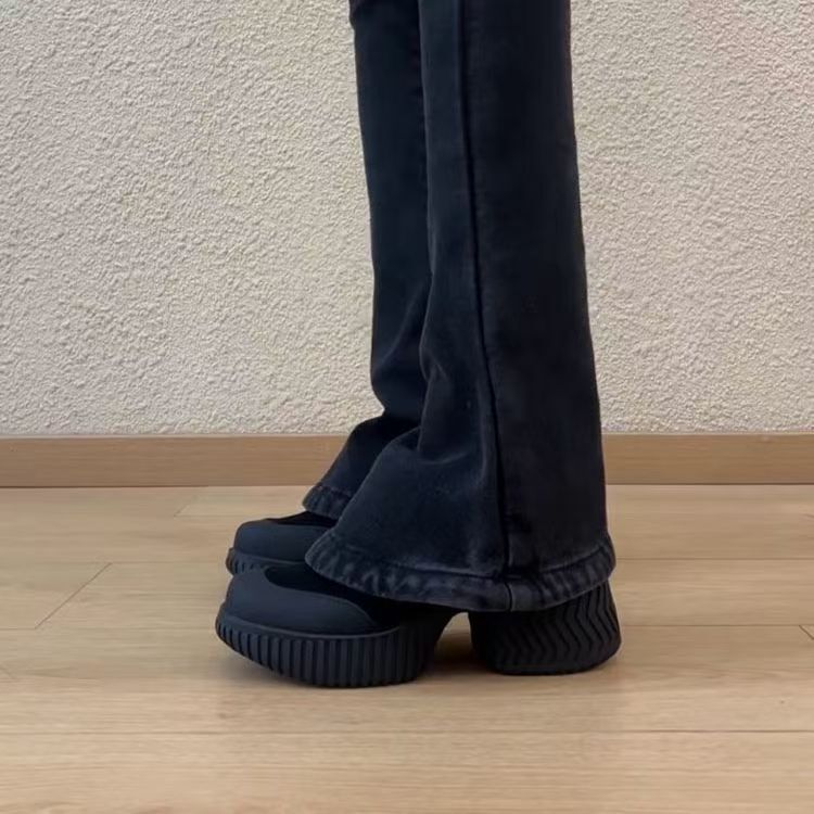 Retro Thick-Soled Lace-Up Loafers for Women, Height-Increasing, Comfortable, British Style, Soft Leather, Versatile, Chunky Heel, Small Leather Shoes Retro Thick-Soled Lace-Up Loafers for Women, Height-Increasing, Comfortable, British Style, Soft Leather, Versatile, Chunky Heel, Small Leather Shoes