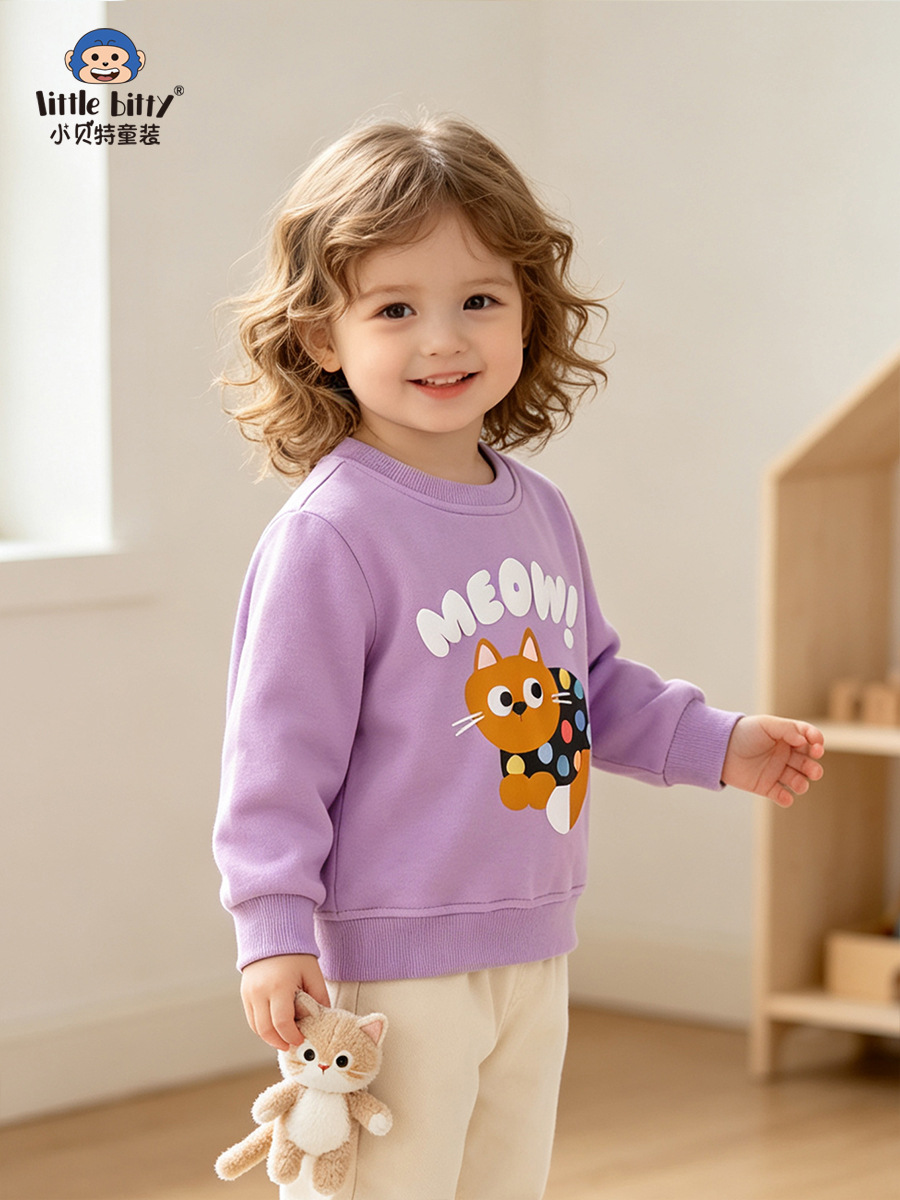 Casual and fashionable 2026 autumn and winter girls' sweatshirt with cartoon polka dot cat design, children's pullover sports shirt, available for cross-border sale