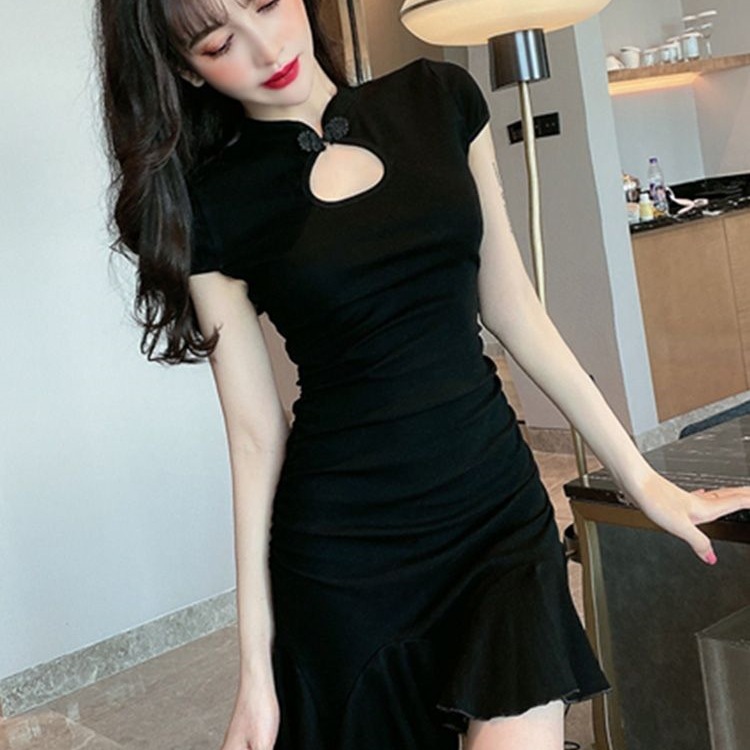 旗袍2025年夏装新款气质复古年轻款改良版少女性感紧身鱼尾连衣裙