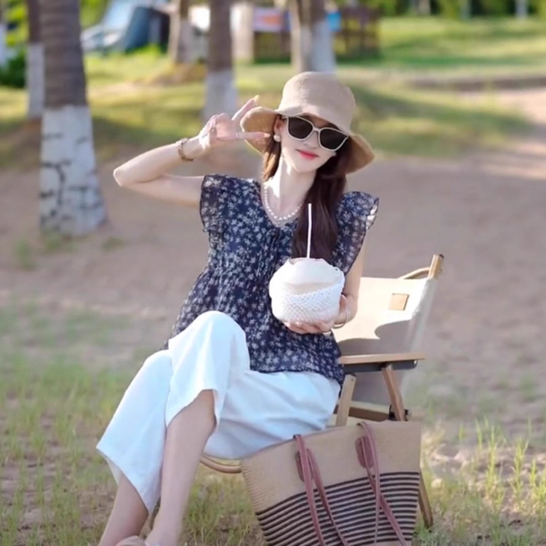 Áo hai dây nữ tay bèo họa tiết hoa nhí chất voan kiểu Pháp — Màu xanh lam nhạt