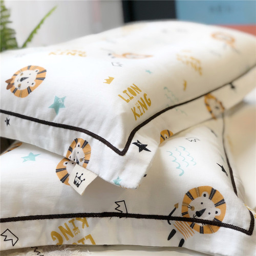 Double-layer gauze baby pillowcase, breathable and sweat-absorbent cartoon child cotton pillowcase, small children's pillowcase