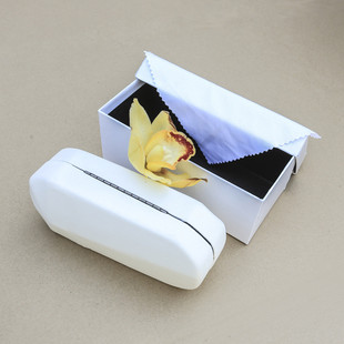 ʩ�A������R�����bԴ�^�S��̫��R�и�logo����ī�R���������F��