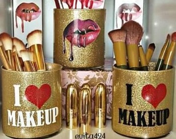 4a67fdbae39b95f548828b351b4936