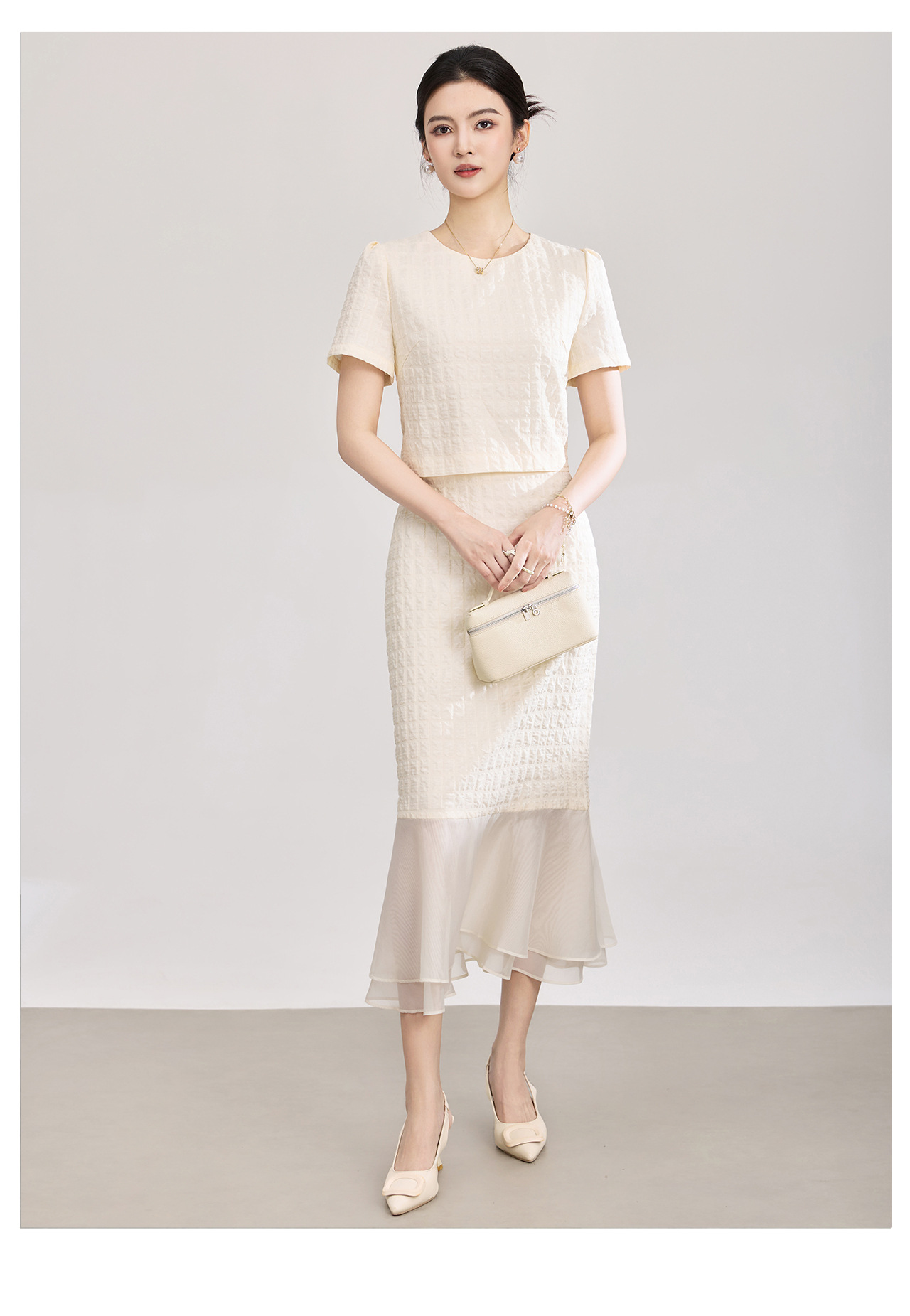 Set áo ngắn phối váy xếp tầng organza nữ tính — màu đen chi tiết 11