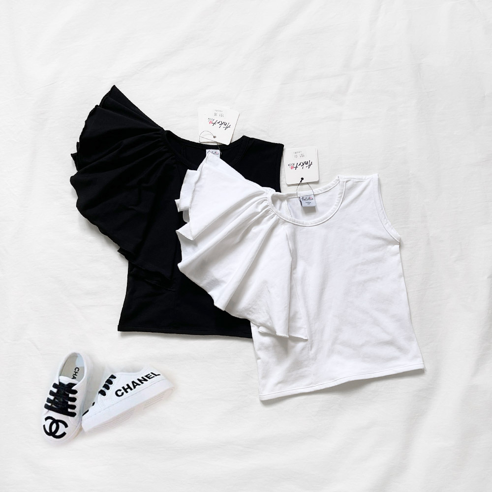 23191 lace vest a.jpg