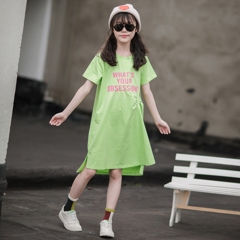 Falda de camiseta para niñas, vestido de verano para niños de longitud media, falda de niña de estilo occidental de estilo coreano de manga corta, tendencia de niños grandes