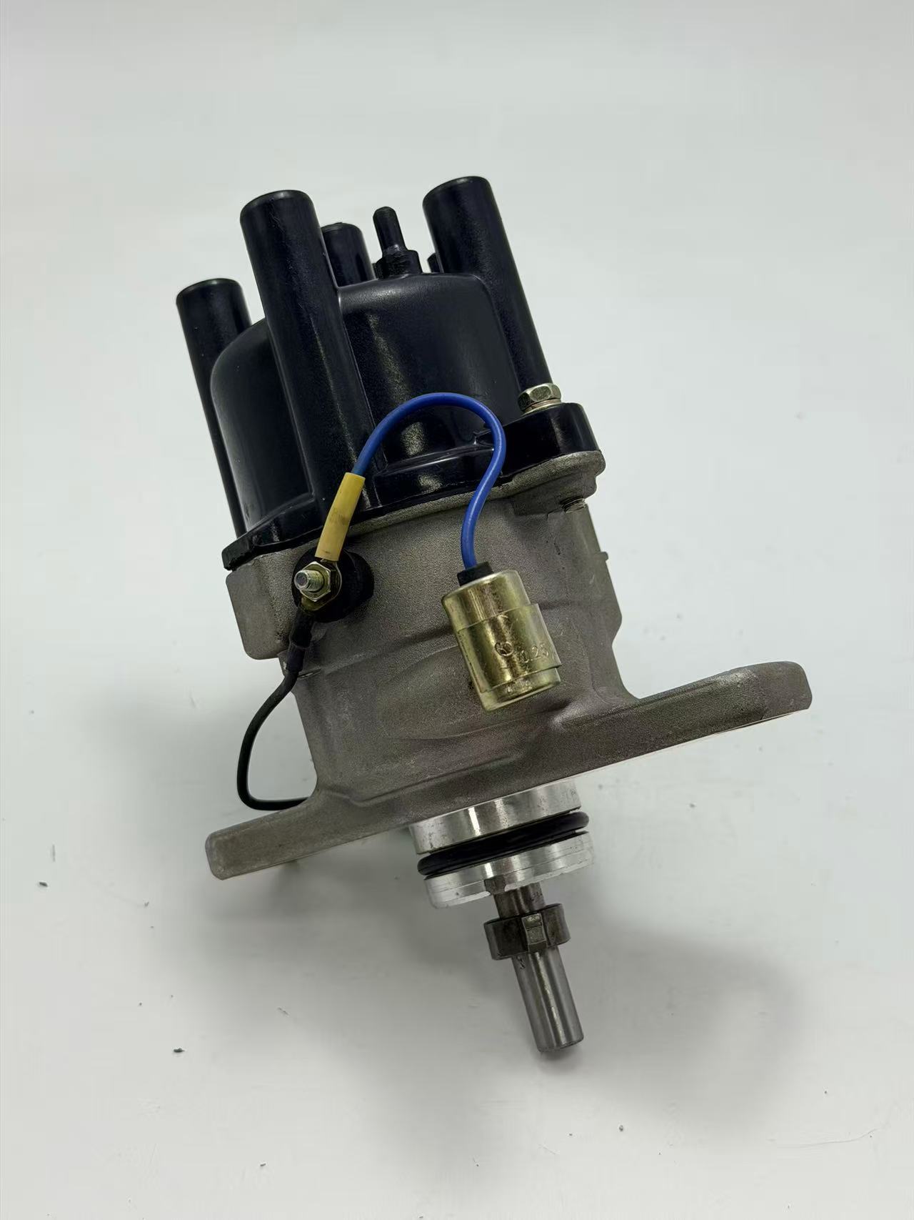 Manufacturer supplies engine ignition distributor 3049 distributor 19100-87120-19100-87111