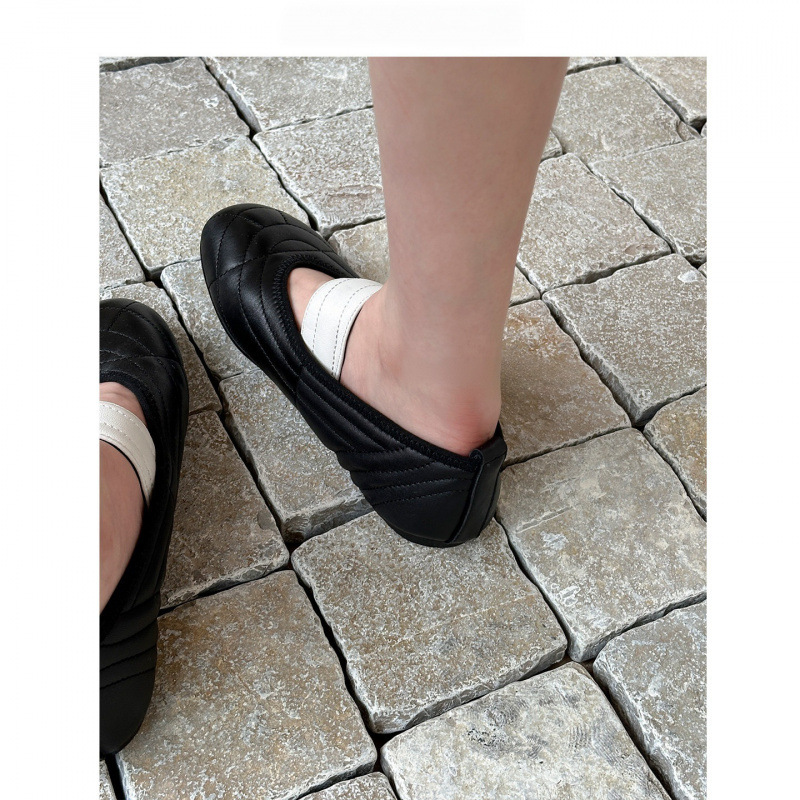 2026 Autumn New Round-Toe Mary Jane Shoes for Women, Unique Design with Velcro Strap, Shallow Casual Flats 2026 Autumn New Round-Toe Mary Jane Shoes for Women, Unique Design with Velcro Strap, Shallow Casual Flats
