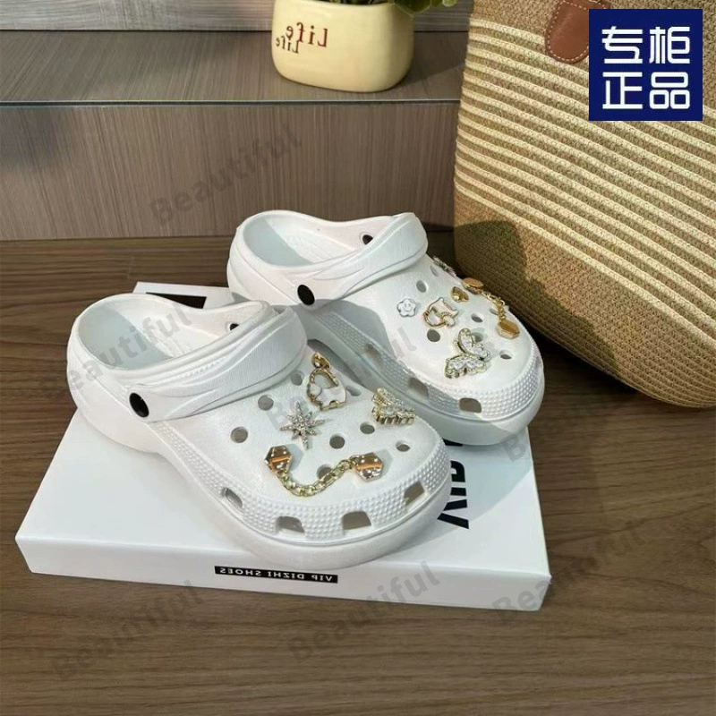 Подвески для обуви своими руками для обуви в стиле Crocs, аксессуары для женщин, летние тапочки с украшением из жемчуга в виде медведя 2025 года.