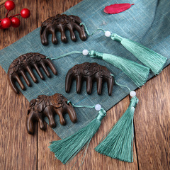 Live-streamed product: Chenguibaobao Green Sandalwood Comb – High-Density Meridian Comb for Head Massage, Featuring Traditional Craftsmanship and Wooden Design