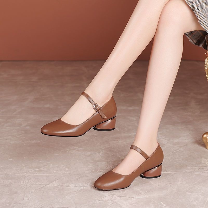 2026 nueva moda versátil simple una hebilla de color sólido ligero zapatos de trabajo móviles zapatos de moda de mujer
