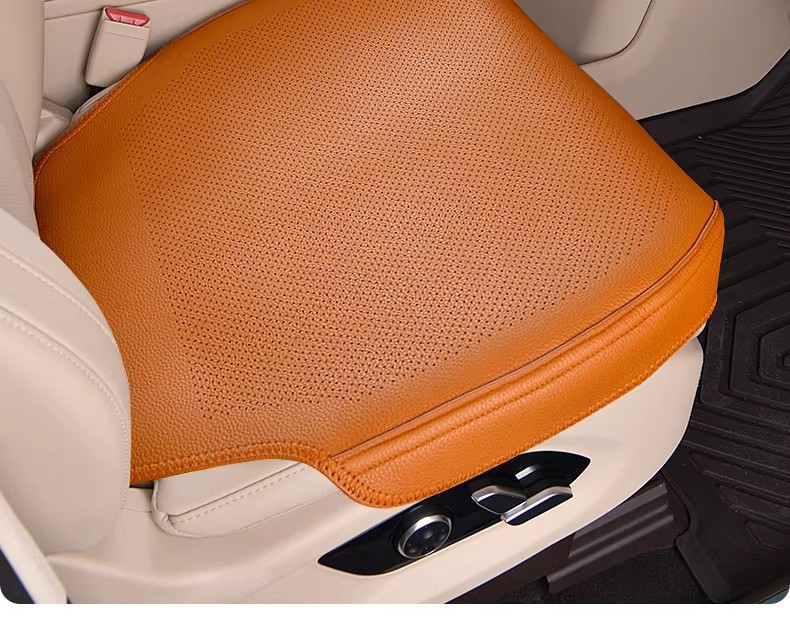 Summer Nappa leather ventilated non-slip car seat cushion suitable for Mercedes-Benz and Tesla, white ultra-thin breathable seat pad