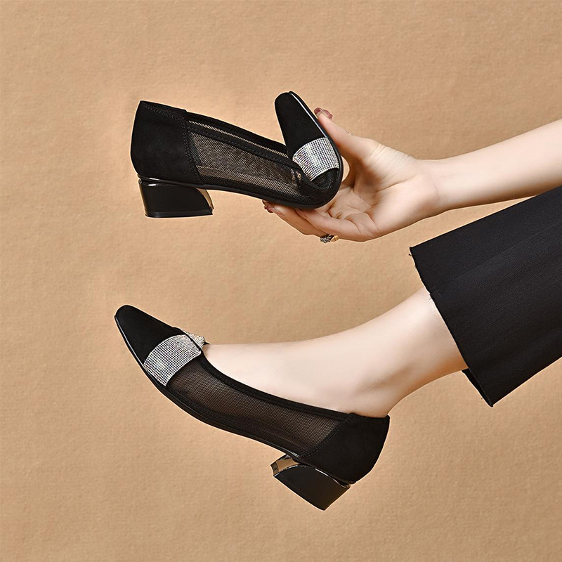 Gót thấp màu đen (3 cm)