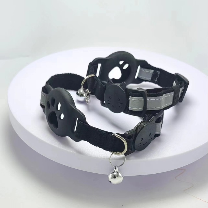 1.5cm nuevo collar de gato Airtag con campana reflectante anti-perdida cubierta de silicona pequeña mascota collar