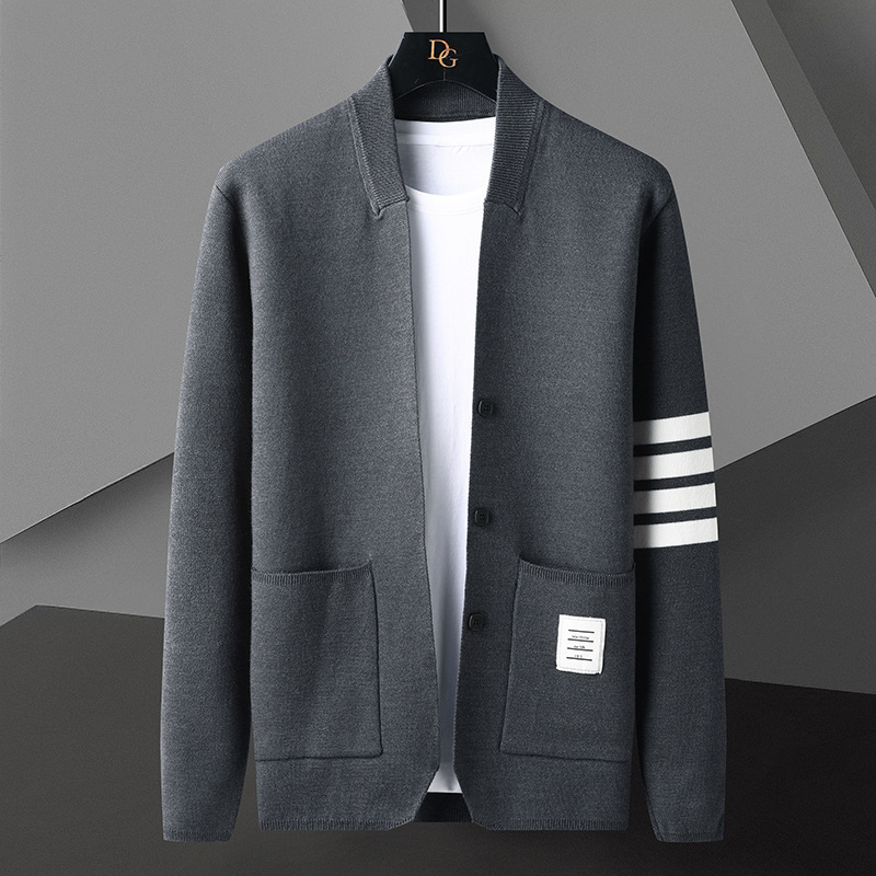 2022 autumn and winter new long-sleeved sweater men's sweater Korean youth fashion trendy men's cardigan wholesale we9941 2022 autumn and winter new long-sleeved sweater men's sweater Korean youth fashion trendy men's cardigan wholesale we9941