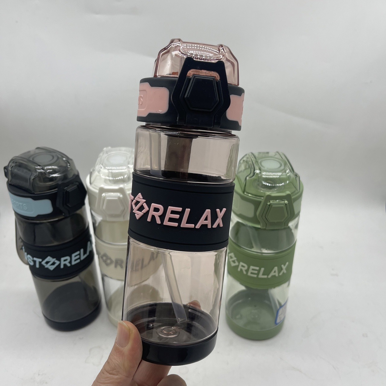 Chengfeng taza de plástico taza de agua de mano taza de plástico espacio taza deportiva al aire libre 800ml capacidad taza de plástico calibración hervidor