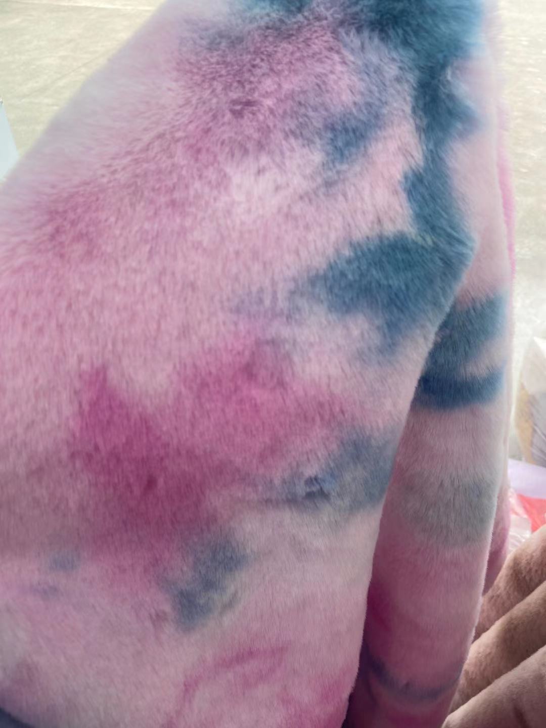 1200 gramos de tela de lana de conejo teñida 20MM siete arco iris tela de lana de conejo de ropa zapatos sombreros bufandas