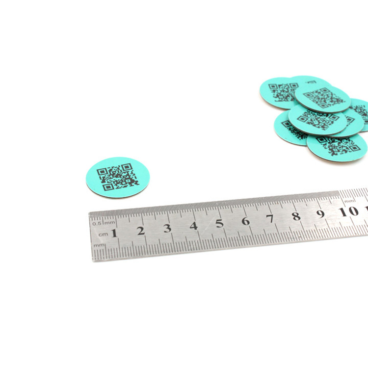 成人保健品行业 物品表面贴入不干胶NFC标签 可手机感应跳转网址