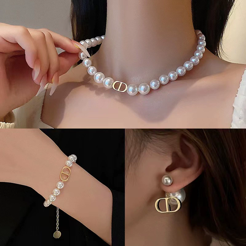 Love Жемчужное Ожерелье CD Пряжка Французское Вступление Роскошные Женские Элегантные Ожерелья Ретро Универсальное Жемчужное Ожерелье Ниша Высокого Класса